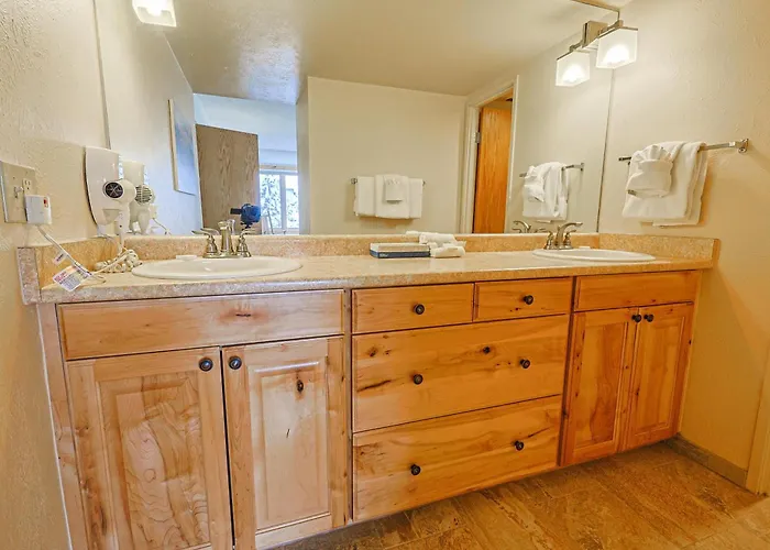 Summit House 2 Bed 2 Bath Shgw *
