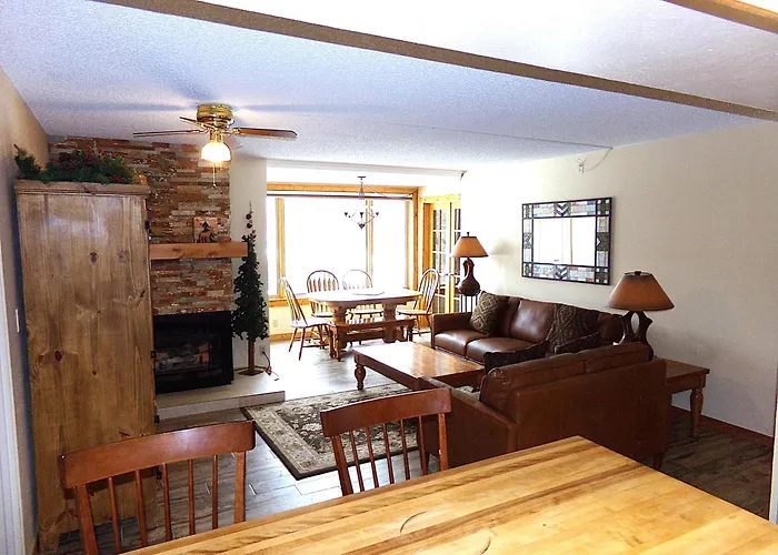Summit House 2 Bed 2 Bath Shgw